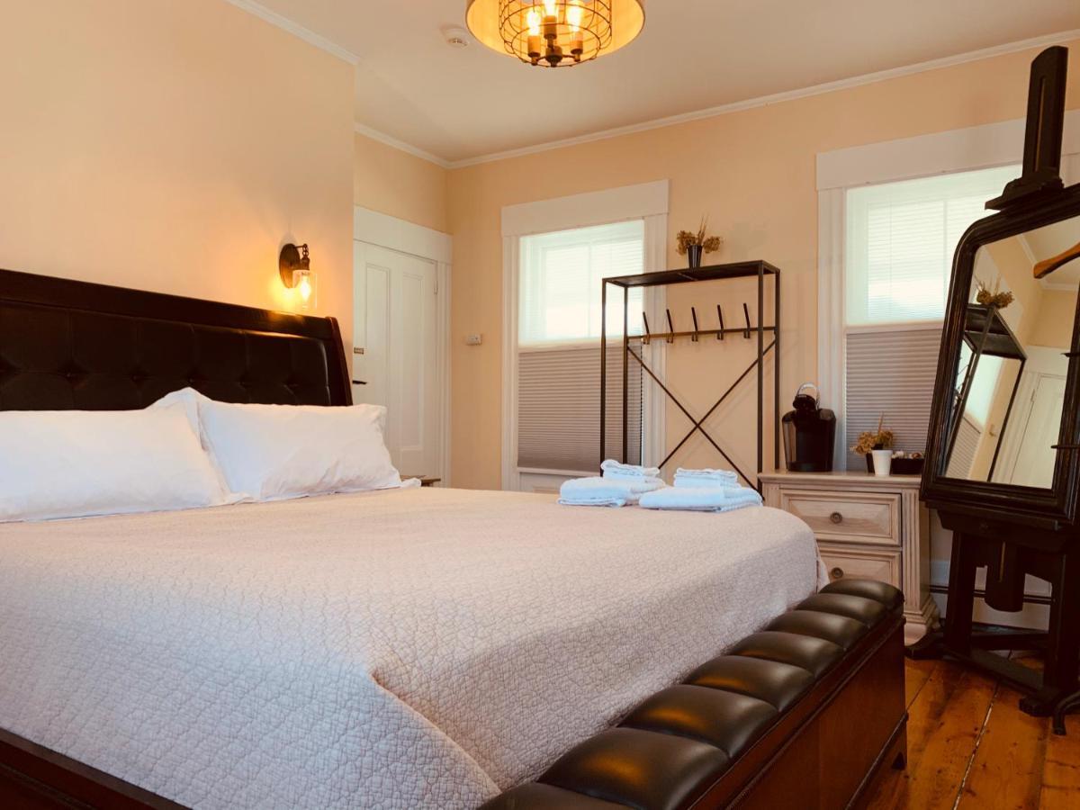 Sea Street Inn Hyannis Port Eksteriør bilde